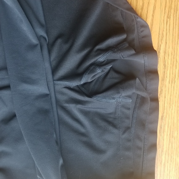 Nike skirt with shorts underneath size small (4-6) - Picture 5 of 6